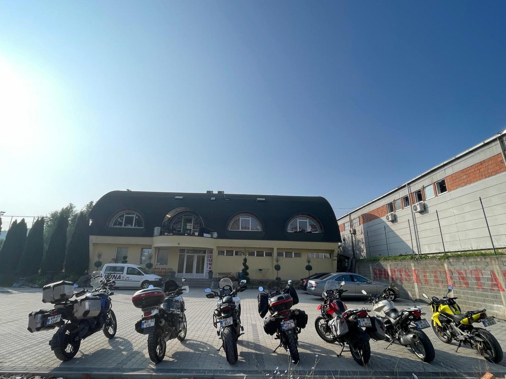 Luna Apartment 新帕扎尔 外观 照片